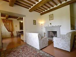 Luxurious Home in Cortona