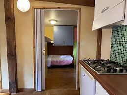 Snug Mobile Home in Toscana With Garden