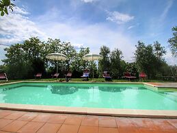 Belvilla by OYO Villa Lucignano