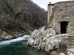Charming Mill by Pescia River w/ Garden