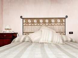 Charming Mill by Pescia River w/ Garden