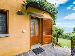 Cottage in Tuscany With Pool & Olive Groves