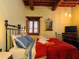 Tuscan Family Villa With Sauna
