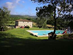 Tuscan Family Villa With Sauna