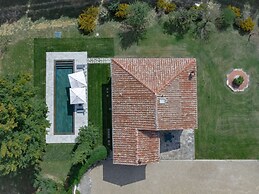 Belvilla by OYO Villa Acqua