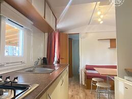 Cosy Mobile Home in Toscana With Shared Pool