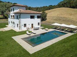 Belvilla by OYO Villa Il Cigno