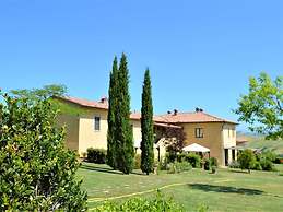 Tuscan Charm at Caliano Villa
