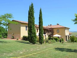 Tuscan Charm at Caliano Villa