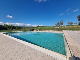 Tasteful Countryside Stay