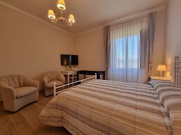 Tasteful Countryside Stay