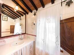 Elegant Tuscan Mansion