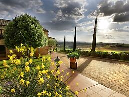 Elegant Tuscan Mansion