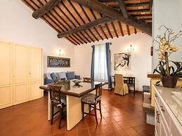 Elegant Tuscan Mansion