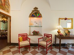 Lavish Villa in Peccioli