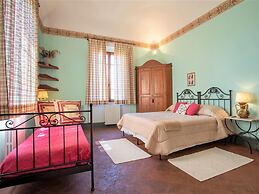 Lavish Villa in Peccioli