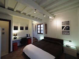 Pretty Apartment Near San Gimignano