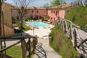 Pretty Apartment Near San Gimignano
