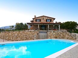 Serene Living in a Stone Villa in Marche