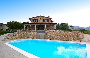 Serene Living in a Stone Villa in Marche