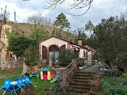 Apartment in Massa Marittima With Pools