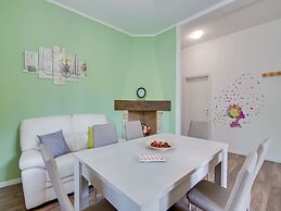Villa in Borgo Pace With Private Pool