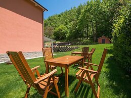 Villa in Borgo Pace With Private Pool