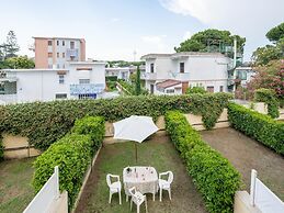Villa With Pool in Paestum