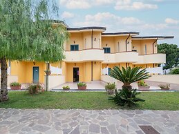 Villa With Pool in Paestum