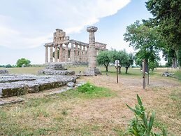 Villa Near Paestum Beach