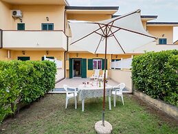 Villa Near Paestum Beach