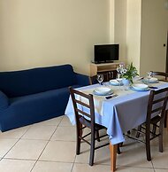 Cozy Apartment Near the Beach