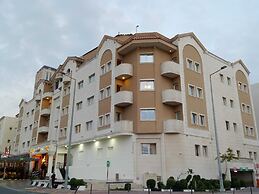 Ivory Inn Hotel Doha