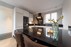 Villa in Zeeland With Jacuzzi and Sauna