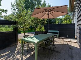Apartment Near the Beach