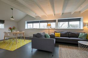 Apartment Near the Beach