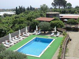 Cozy Etna Apartment With Pool