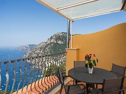 Villa in Nocelle With Amalfi Coast Views