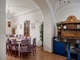 Villa in Nocelle With Amalfi Coast Views