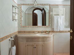 Villa in Nocelle With Amalfi Coast Views