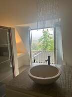 Bergen Mountain Villa, Garden & Sea