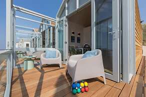 Beach House Dishoek With Stunning Sea Views
