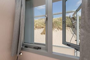 Beach House Dishoek With Stunning Sea Views