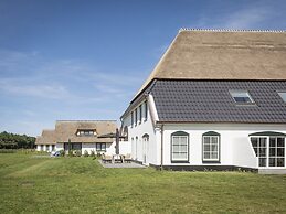 Apartment in De Cocksdorp Near Beach