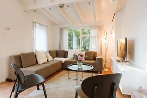 Attractive Bungalow in Ouddorp With Garden