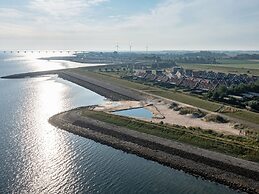 Holiday Home in Colijnsplaat