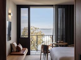 Wonil Hotel Perth - Handwritten Collection
