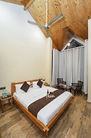 La Belle Vue by Dumnu Homes