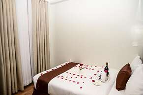 La Beila Hotel Meru