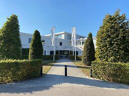 Villa in Harderwold With Garden